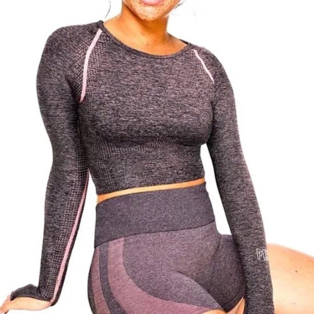 PINK | Victoria's Secret Seamless Long Sleeve Workout Crop Top | Sz. S